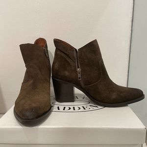 Steve Madden Olive Green Suede Booties